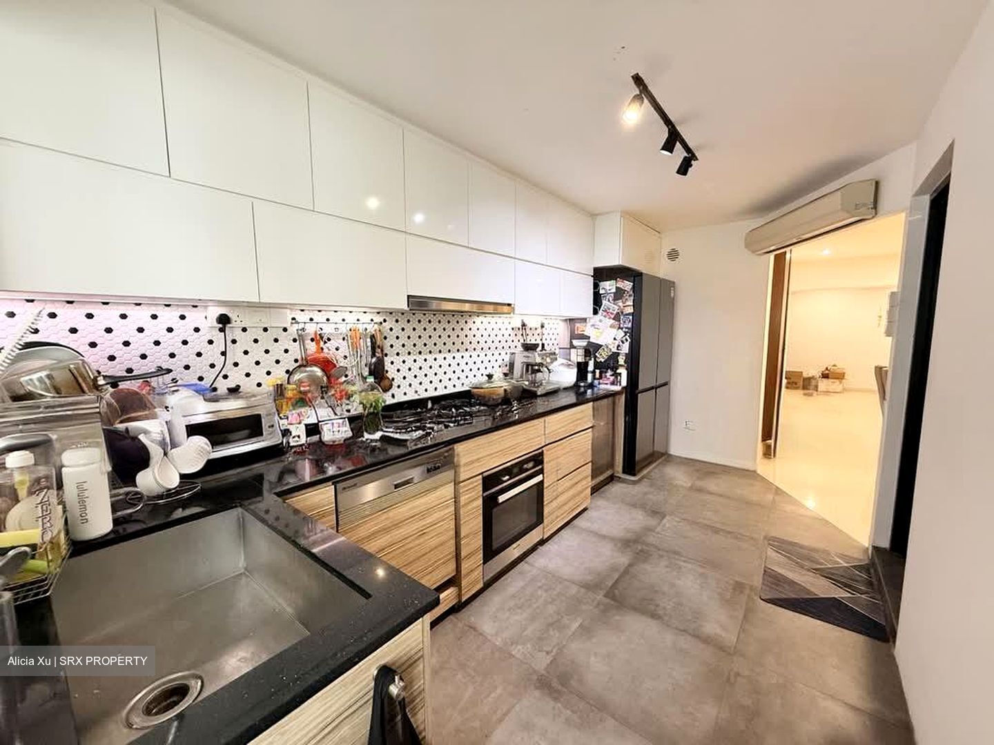 Blk 102 Rivervale Court (Sengkang), HDB Executive #557760871